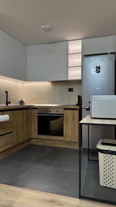 Peace And Love Luxury Apartment In Center, New Bazaar 2 Tirana Buitenkant foto